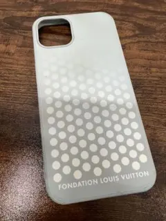 FONDATION LOUIS VUITTON iPhone13 シリコンケース