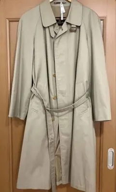 トレンチコート