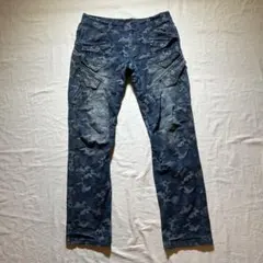 Y2K in the attic camouflage patternのサムネイル