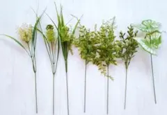 造花　フェイクグリーン ウォールグリーン 観葉植物 リース作りなどにのサムネイル