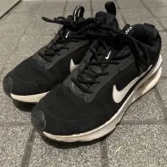 NIKE W AIR MAX INTRLK LITE 黒×白　23.5cm