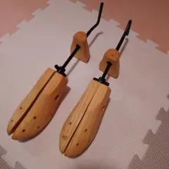 Item thumbnail for item 8f95b872-237f-469d-bbb2-a640945cdc0d