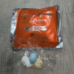 映画　ちいかわ　入場者特典　めじるし　チャームミニフィギュア　うさぎ　モモンガ