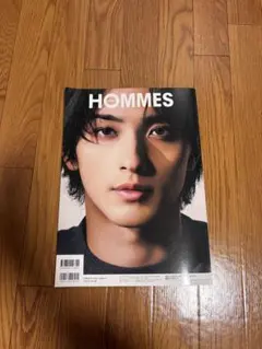 HOMMES ISSUE 02