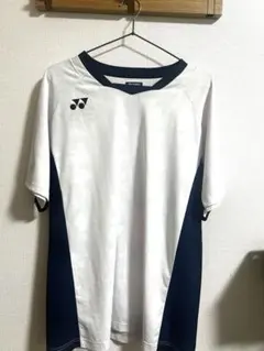 ヨネックス最新モデル　　ゲームシャツ　美品　XO