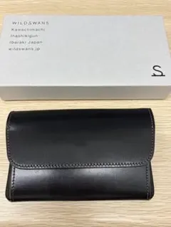 ワイルドスワンズ タング ロイドヴァッシュ ルージュ アイレット