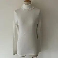 〇UNIQLO ヒートテック タートルネック〇のサムネイル