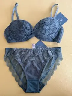 Chut! ブラジャー　ショーツのセットアップ