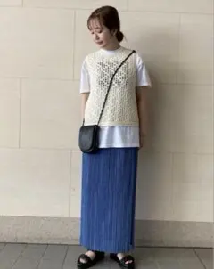 【美品】ビューティーアンドユース　ブルー　プリーツスカート