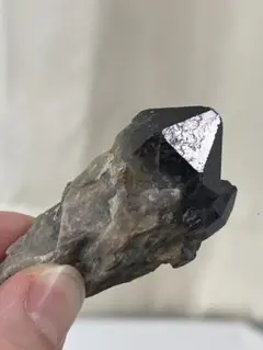 天然石 モリオン キャンドルクォーツ 原石 コンゴ産⭐️2656 - メルカリ