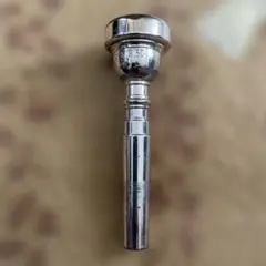 Item thumbnail for item ffb37161-5f0a-4d14-be6b-c68b970f5a2d