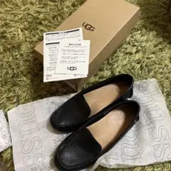 UGG モカシン ブラック 22cm - メルカリ