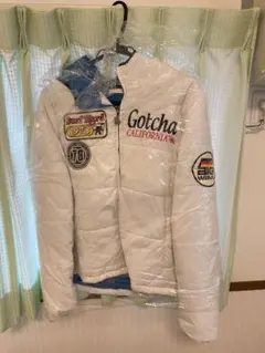 (値下げしました‼️)Gotcha ホワイトジャケット Mサイズ