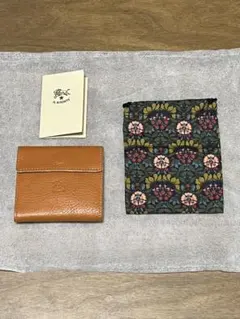 IL BISONTE イルビゾンテの2つ折レザースクエアウォレット 二つ折り財布
