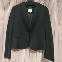 黒　キレイめジャケット　ノーカラー　カットソー生地で動きやすい