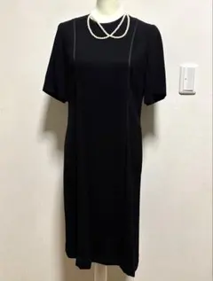 【東京ソワール】高級フォーマルウェア　　黒のロングドレス 半袖 13号