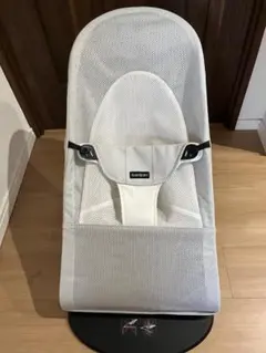 BABYBJÖRN バウンサー ライトグレー メッシュ