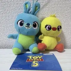 トイ・ストーリー5 ペアマスコット ダッキー＆バニー ぬいぐるみ