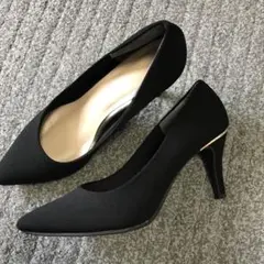 パンプス ブラック ゴールドライン　Mサイズ