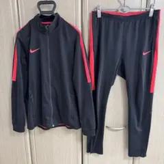 NIKE/ナイキ トラックジャケット/パンツ Lサイズ/セットアップ/黒×赤