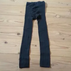 ユニクロ　黒 ケーブル編み ニットレギンス