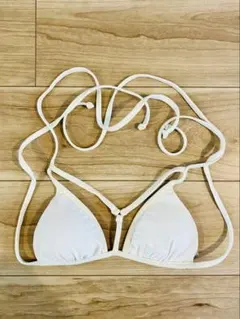 Nasty Gal（ナスティ・ギャル）ホワイト ビキニトップ