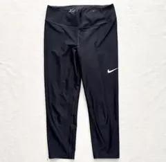 NIKE DRI-FIT クロップドレギンス ブラック 7分丈 スポーツのサムネイル