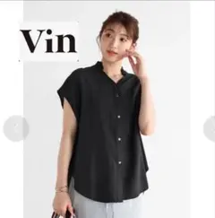 新品タグ付き　Vin（ヴァン） フリルキーネックシャツ　黒　ヤマダヤ福袋のサムネイル