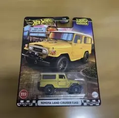 Hot Wheels トヨタ FJクルーザー GJT68のサムネイル