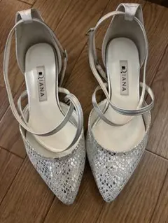 DIANA パンプス シルバー 21.5cmのサムネイル