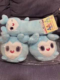 ナヨン TWICE LOVELYS ぬいぐるみスリッパ ＆　のびふにゃポーチ