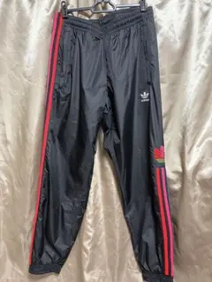 ☆アディダス　ナイロンパンツ　Lサイズ☆