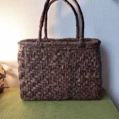 山胡桃、乱れ編み手付き籠 30×14×25（cm）未使用 - メルカリ
