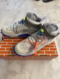 NIKE Off-White Air Force 1 Mid エアフォース1のサムネイル