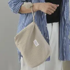【アンジェ】kukka ja puu おむつポーチ ベージュ（grid）のサムネイル