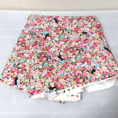 CoCoLand 花柄 猫 はぎれ 幅約108cm×長さ約85cm