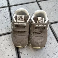 ニューバランス