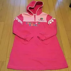 パーカーワンピ