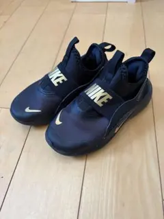 最終値下げ！《NIKE》FLEX RUNNER 4 17.5センチのサムネイル