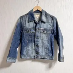 Item thumbnail for item 445b7d6a-7245-4af4-8bd9-3bbe5914a332