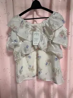 ロディスポット　花柄　トップス　タグ付き　新品