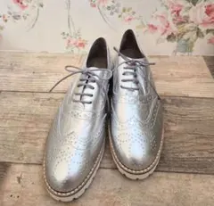 Item thumbnail for item e56d40e8-d707-4832-8eba-ad32acc5babb