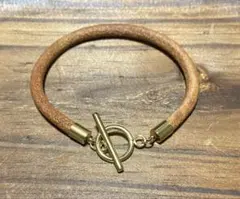 Item thumbnail for item 7df85e99-fb18-48c8-b2d6-71547b68cd7a