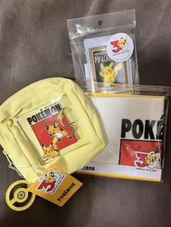 3coins ポケモンコラボ ポーチ ピカチュウ ライチュウ
