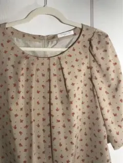 【超美品】花柄ワンピース OFUON イトキン　オフオン　春物フォーマルドレス