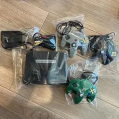 む*と様 作動確認 NINTENDO 64 本体とコントローラー3つ
