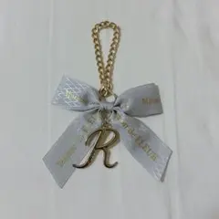 Maison de FLEUR　イニシャルチャーム　Rのサムネイル