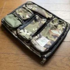 ビームス BEAMS LIGHTS PCケース クラッチバッグ 迷彩