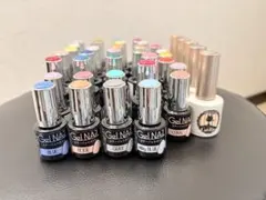 美品‼️マグネットジェル、セリアジェル、多色ジェルネイルセット