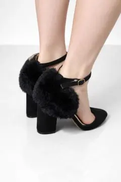 COLZA ブラックファー付きヒール